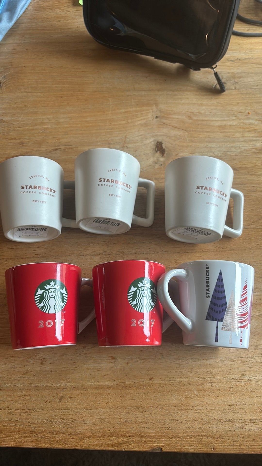 Strarbucks kopjes | kerst 2017 en andere., Ophalen of Verzenden, Zo goed als nieuw