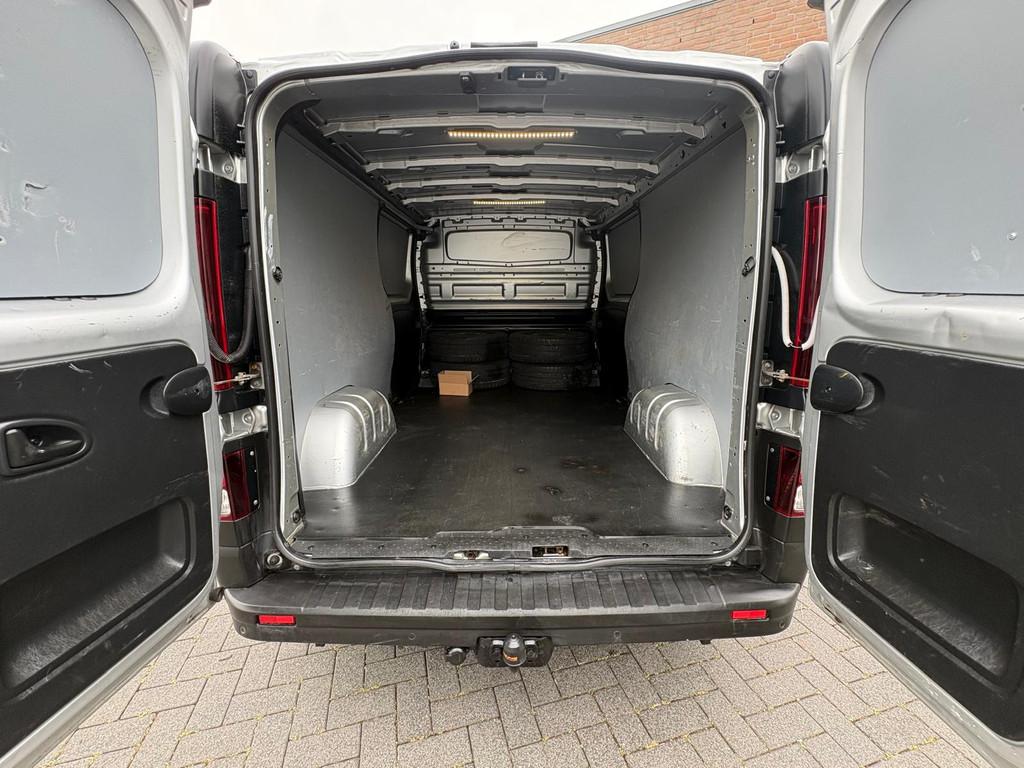 Fiat Talento 2.0MJ 145PK Lang / 2x Schuifdeur / Camera / Cru, Auto's, Bestelauto's, Voorwielaandrijving, 145 pk, Stof, Gebruikt