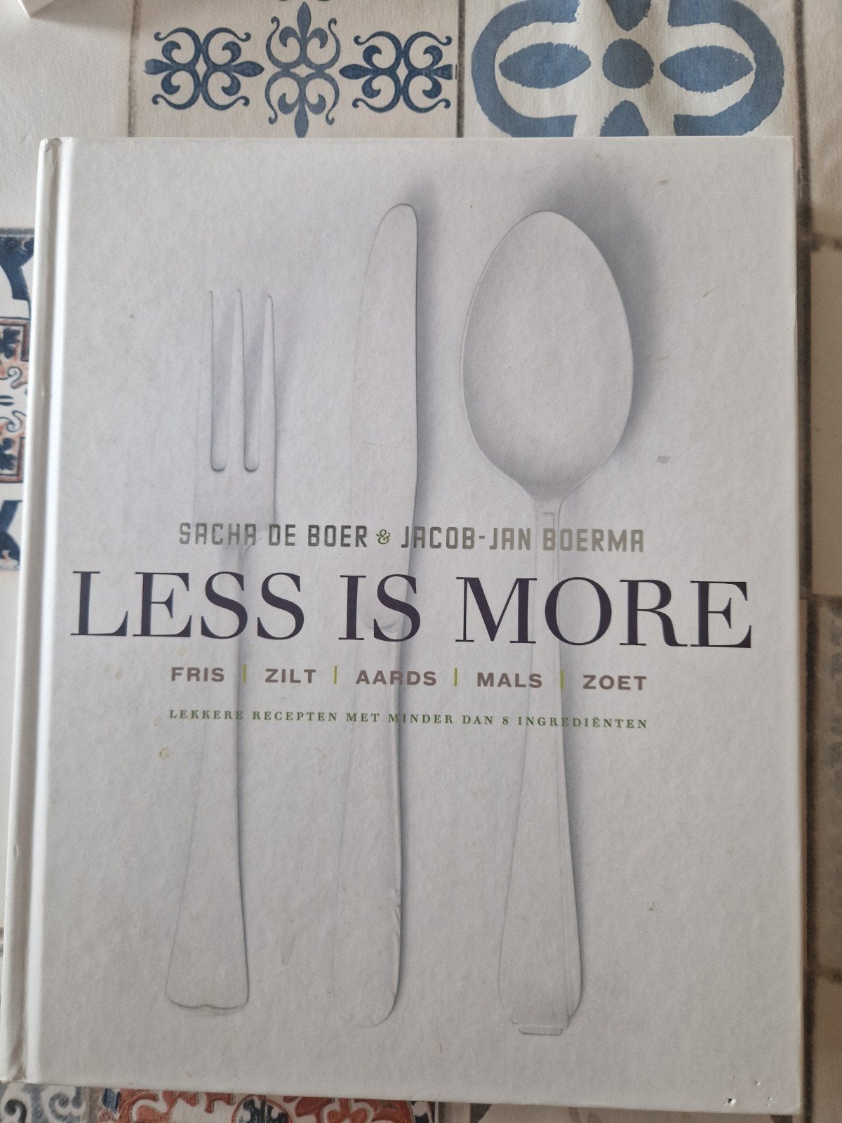 Sacha de Boer - Less is more, Gelezen, Sacha de Boer; Jacob-Jan Boerma, Ophalen of Verzenden, Gezond koken