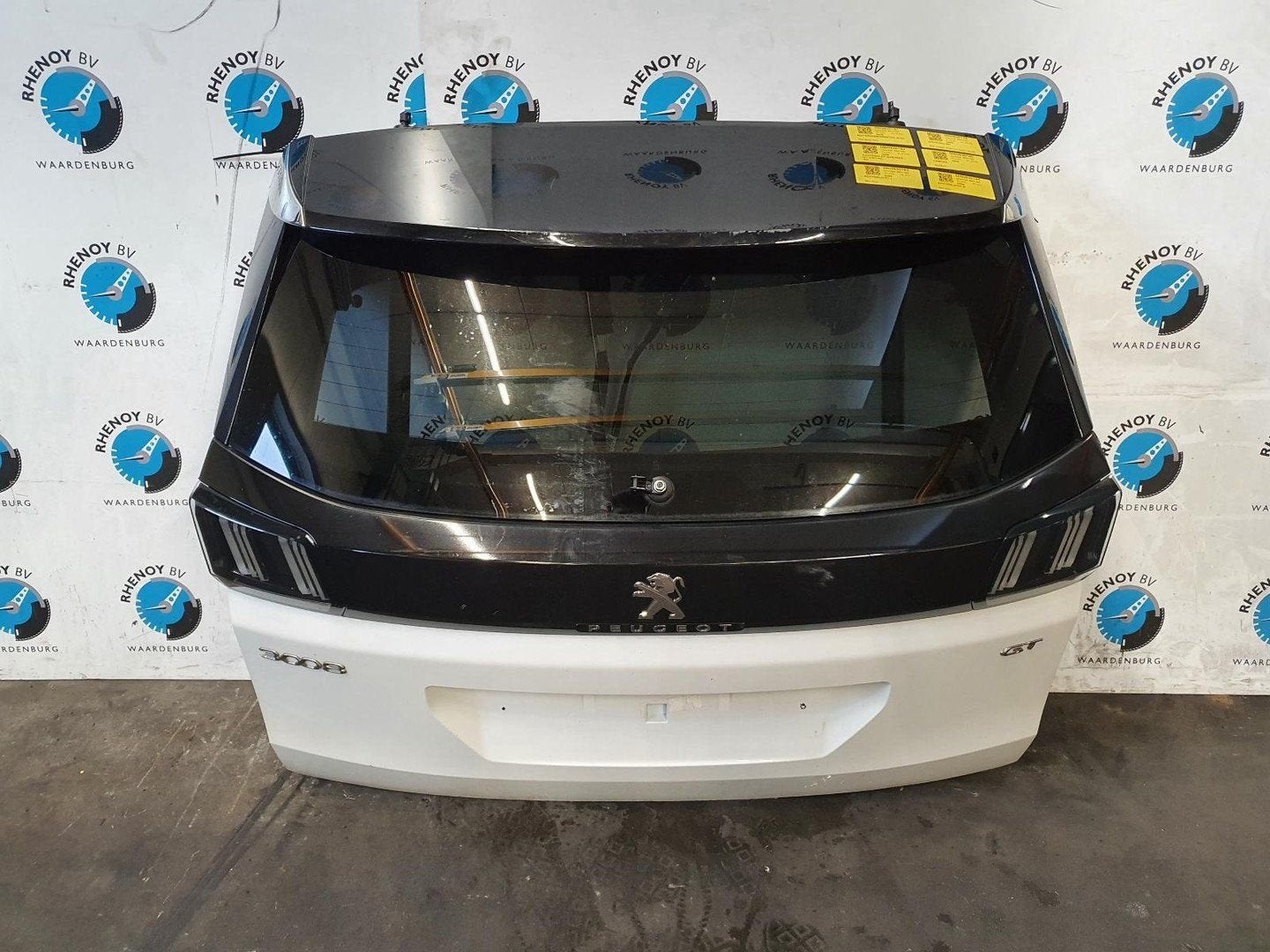 PEUGEOT 3008 MC GT PR ACHTERKLEP 2022, Ophalen of Verzenden, Gebruikt, Stiba lid