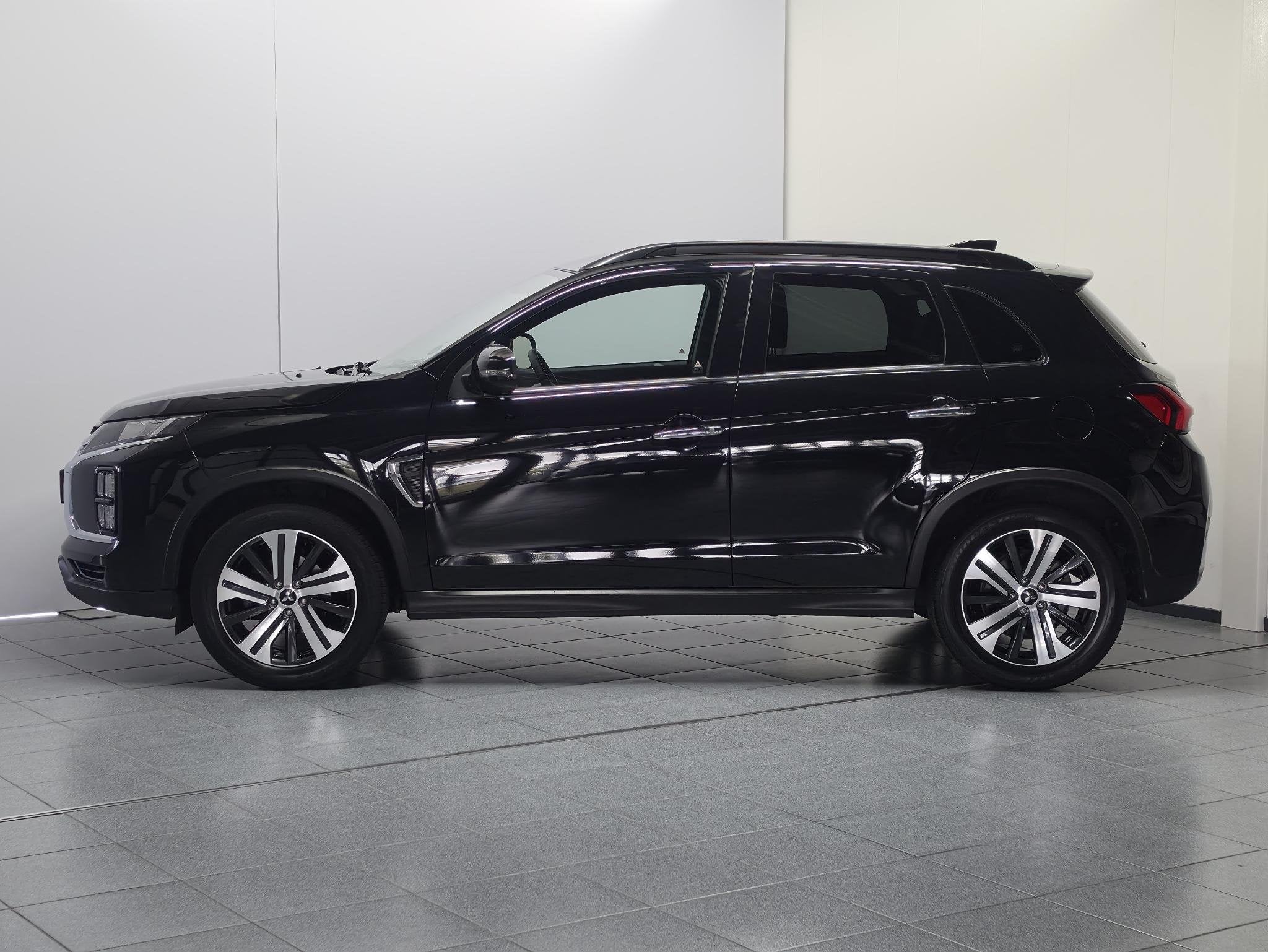 Mitsubishi ASX 2.0 Intense Automaat, Achteruitrijcamera, Sto, Auto's, Gebruikt, Euro 6, 4 cilinders, Zwart
