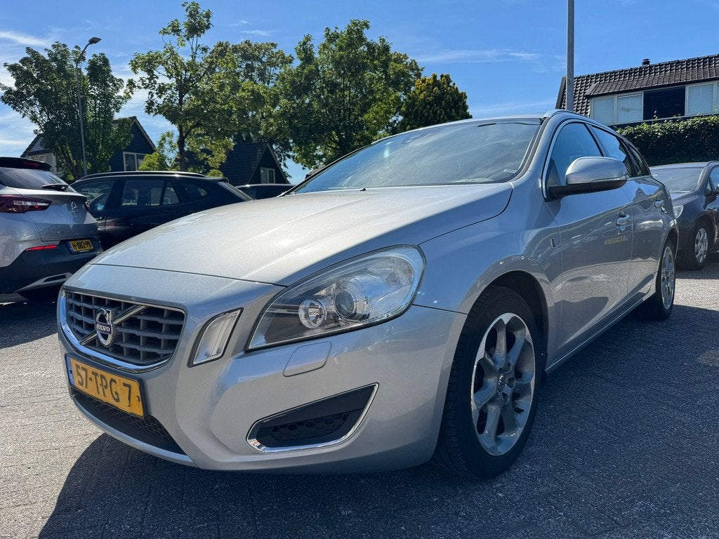 Volvo V60 1.6 T3 Ocean Race 150pk,Leder,Navi,Elek-pakket, Auto's, Voorwielaandrijving, Gebruikt, 4 cilinders, 150 pk