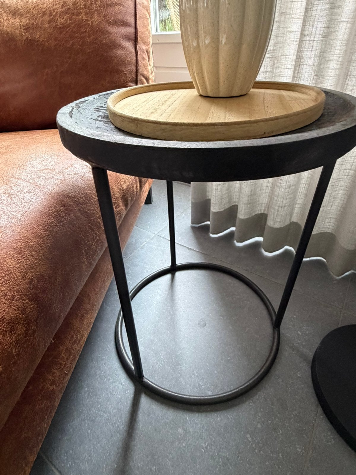 Zwarte bijzettafel, Minder dan 55 cm, Rond, Zo goed als nieuw, Ophalen