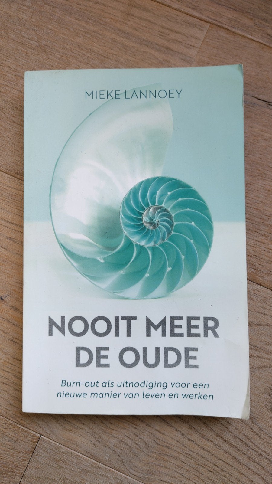 Nooit Meer De Oude - Mieke Lannoy (Gelezen), Ophalen of Verzenden, Gelezen, Mieke Lannoy