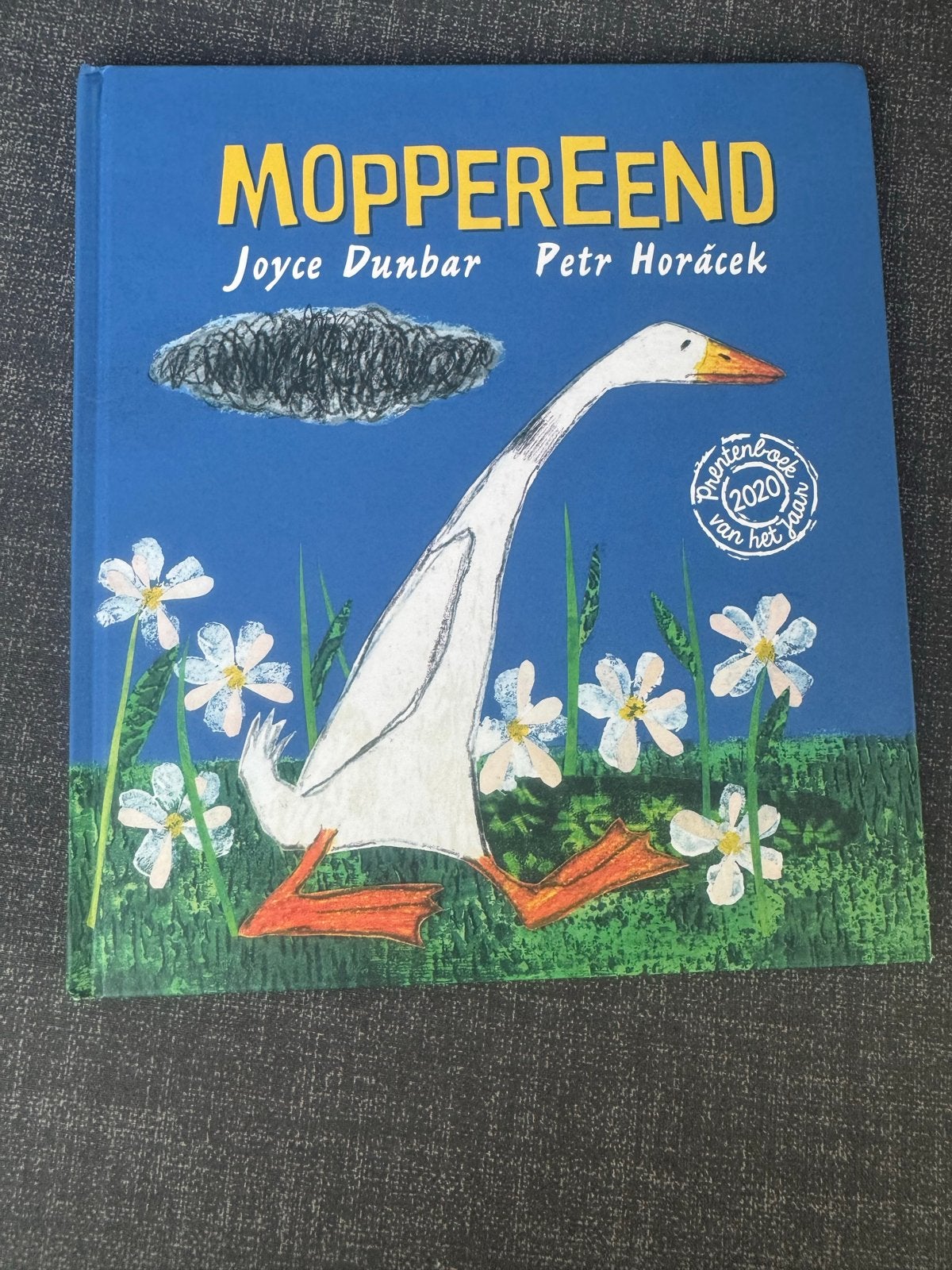 Moppereend - Prentenboek van het Jaar 2020, Ophalen of Verzenden, Zo goed als nieuw, 2 tot 3 jaar