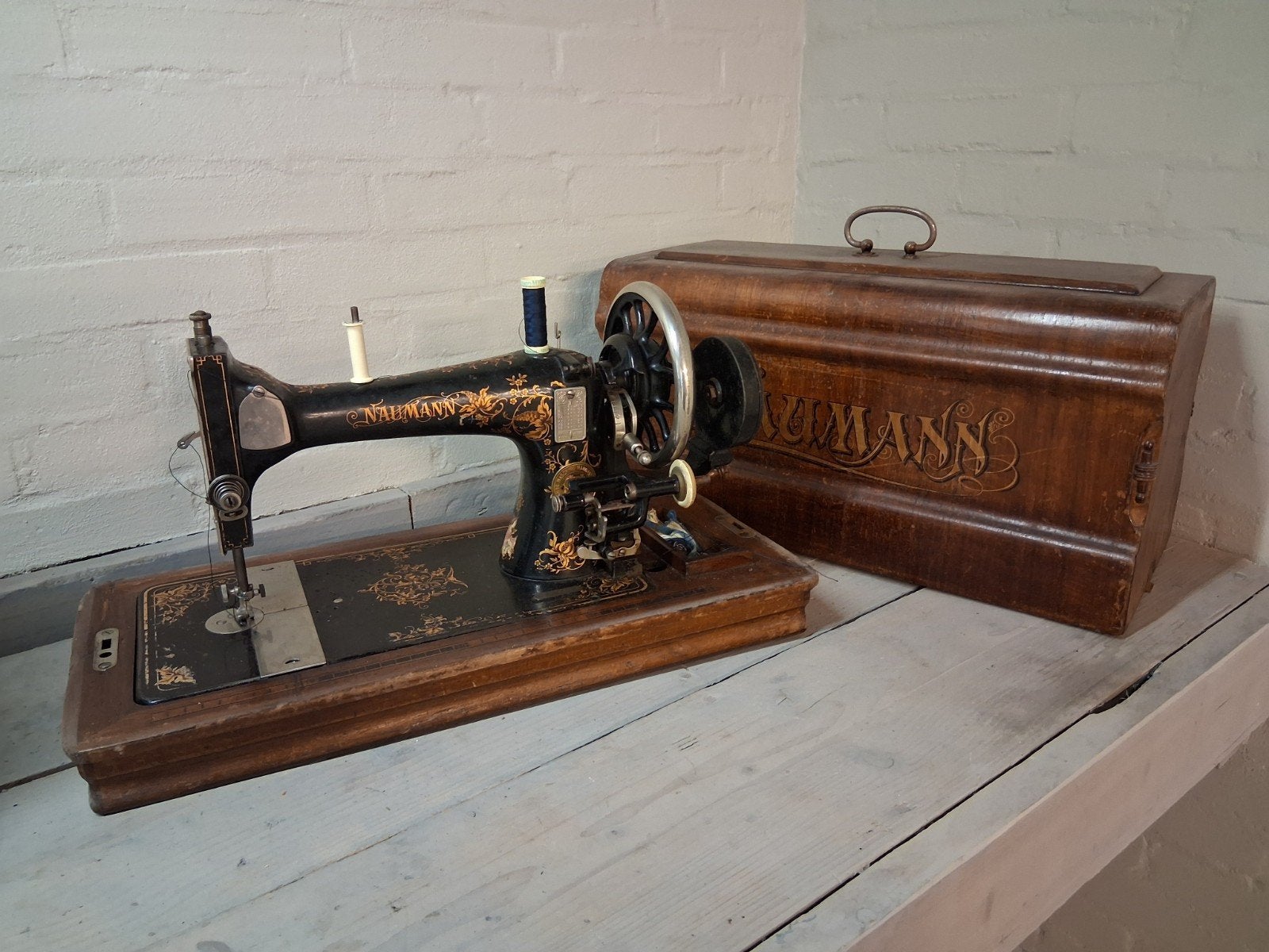 Naumann naaimachine met houten  koffer!, Ophalen