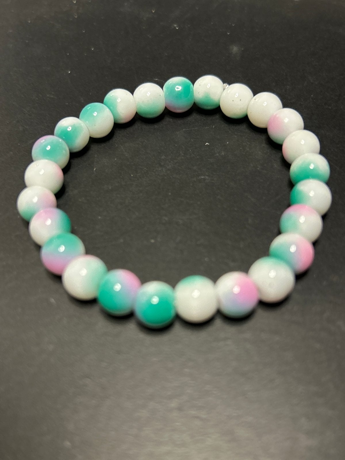 Kleurrijke kralenarmband - Nieuw, Sieraden, Tassen en Uiterlijk, Verzenden, Nieuw, Overige kleuren, Overige materialen