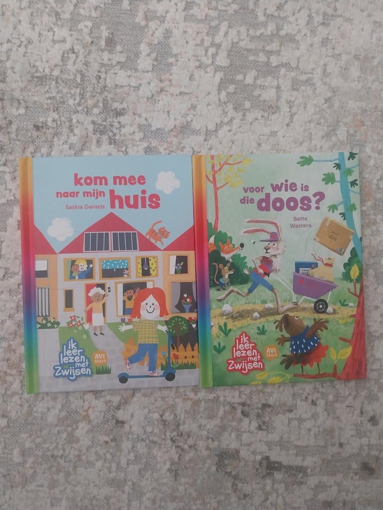 2 boeken avi start, Boeken, Ophalen of Verzenden, Zo goed als nieuw, Fictie algemeen