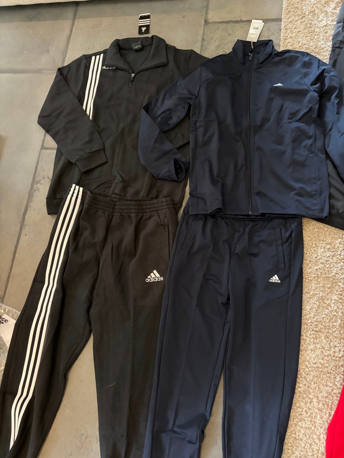 Adidas en Puma Trainingspakken en Broeken - Diverse Maten, Ophalen of Verzenden, Nieuw