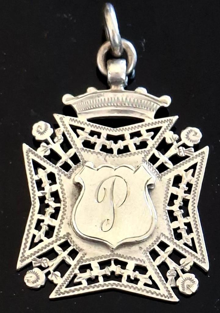 Antieke Engelse Sterling Zilver Watch Fob Hanger 1896, Ophalen of Verzenden, Zilver, Hanger
