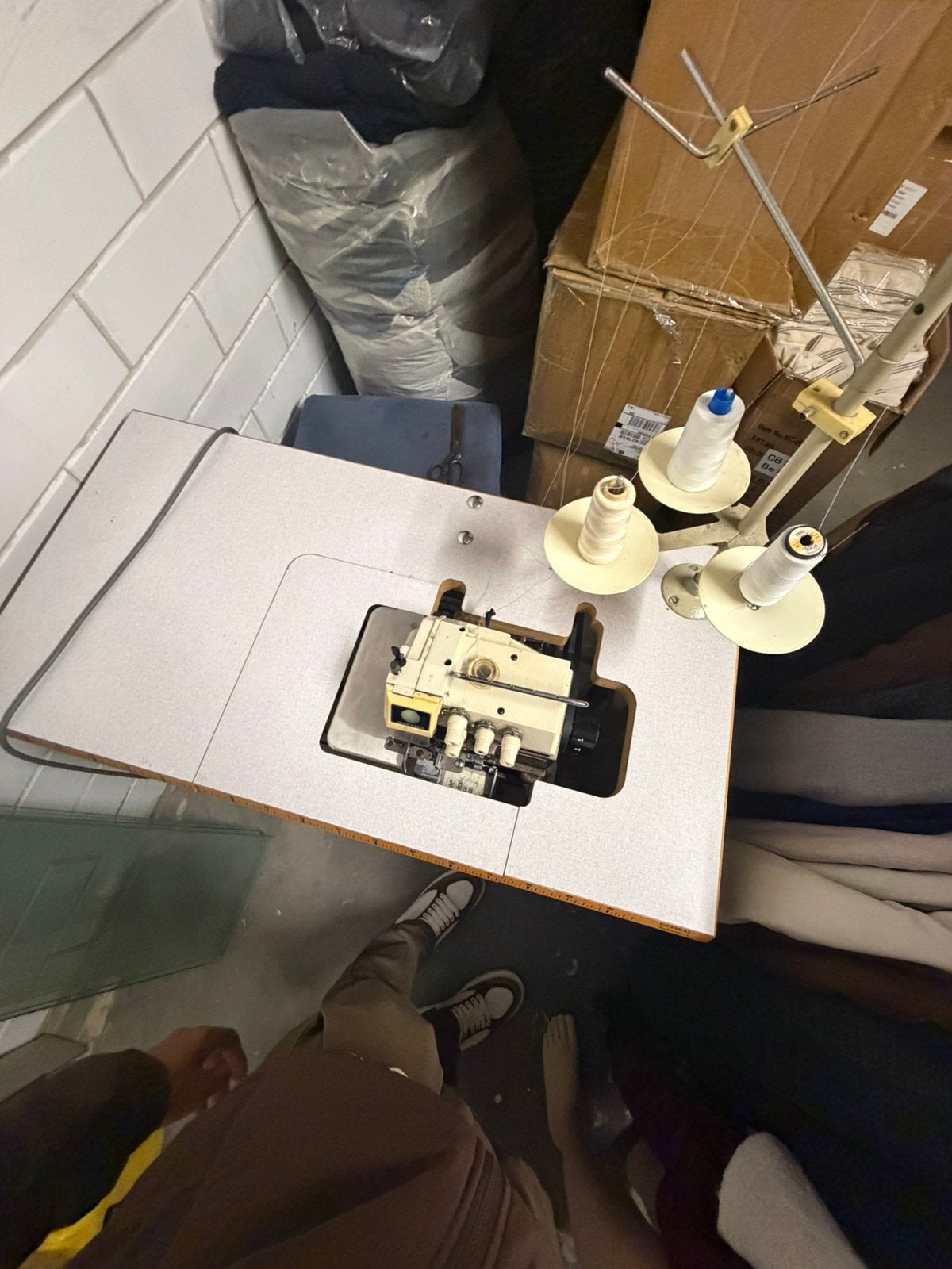 Lokmaschine, Ophalen, Zo goed als nieuw, Naaimachine, Overige merken