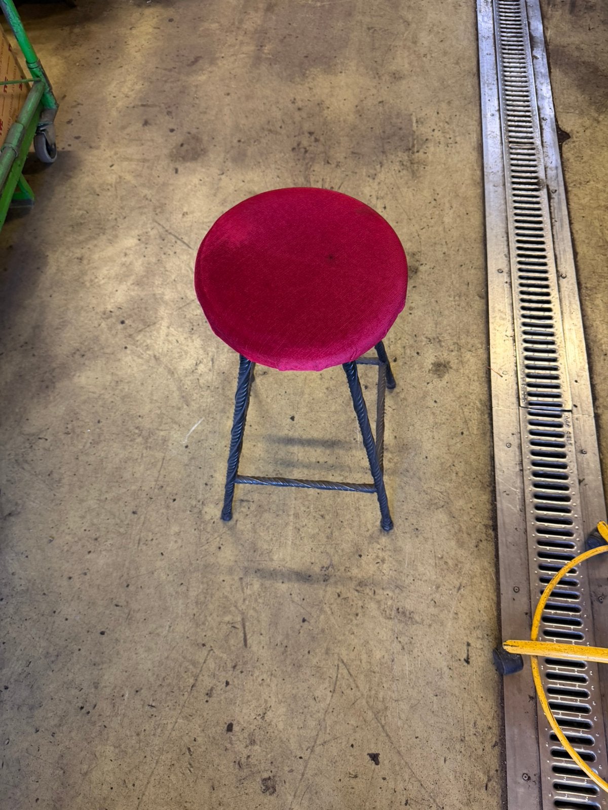 Kruk, 1 kruk, Ophalen, Gebruikt, 60 tot 90 cm