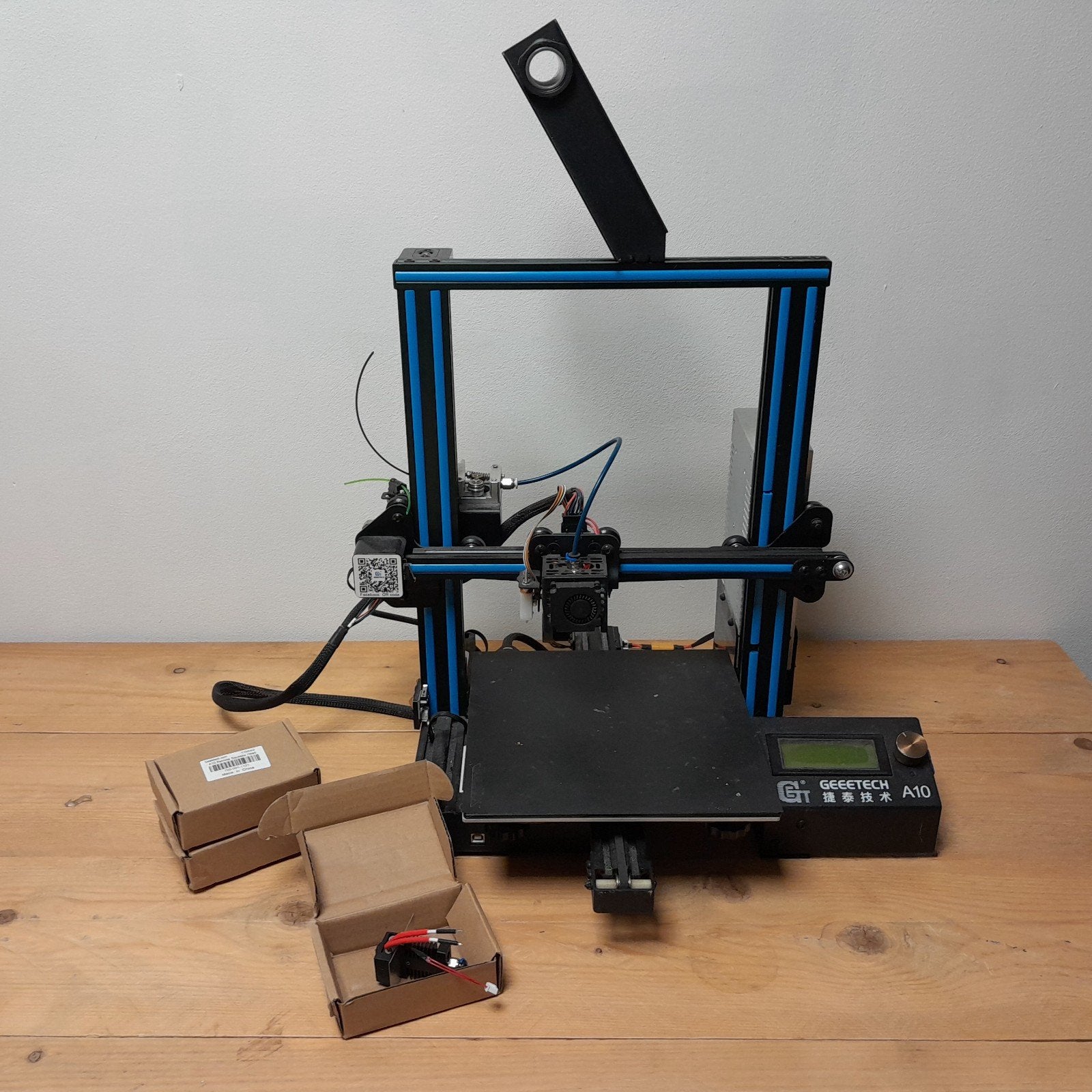3D printer met aluminium extruder + 3 extra nozzles, Ophalen, Filament, Gebruikt, GEEETECH