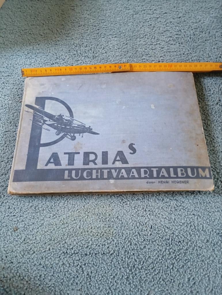Vintage Plaatjes Boek Patria Luchtvaart album 1936 compleet, Ophalen of Verzenden, Gebruikt, Boek of Tijdschrift