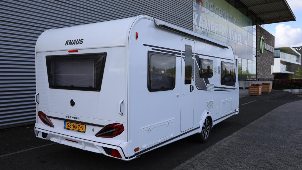 Knaus Sudwind 60 Years 500 EU mover + dakairco, Caravans en Kamperen, Schokbreker, Rondzit, Bedrijf, 5 tot 6 meter