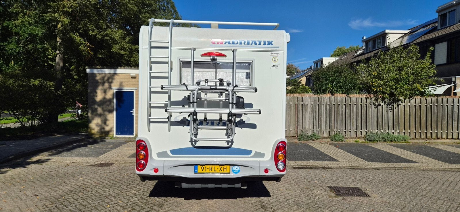 Foto 4 van Adriatik  Stargo 670 SP 2.7 CDI Mercedes 316 | 2005