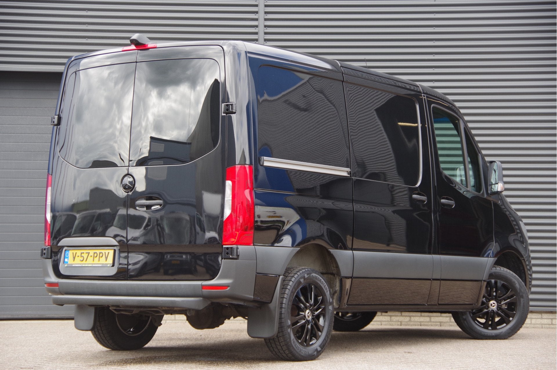Mercedes-Benz Sprinter 317 1.9 CDI L1H1 RWD AUT. 3-ZITS, LED, Automaat, Achterwielaandrijving, Gebruikt, Euro 6