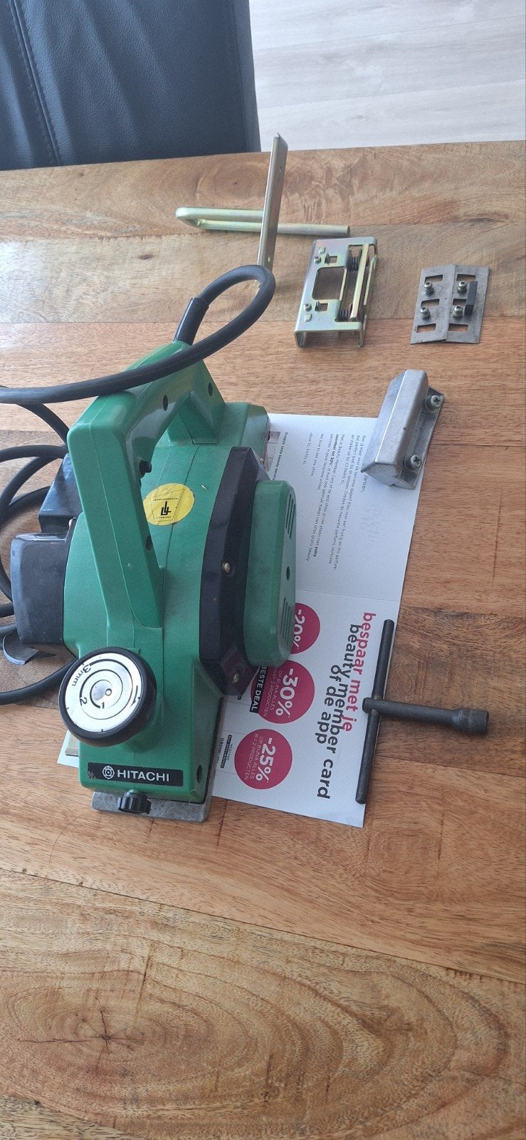 Hitachi schaaf, Ophalen of Verzenden, Gebruikt