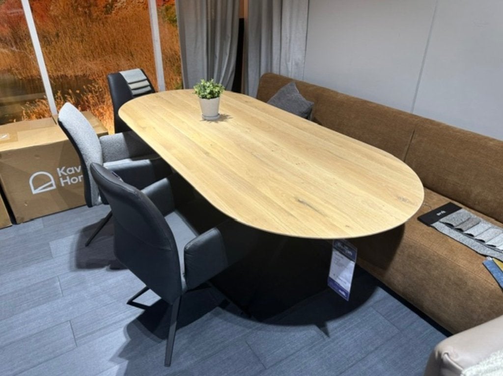 Studio mik Casco eettafel, 200 cm of meer, Zo goed als nieuw, Vijf personen of meer, Eikenhout