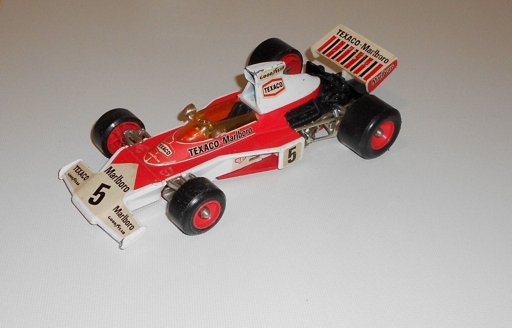Corgi McLaren M23B Formule 1 Raceauto schaal 1:18  Vintage., Ophalen of Verzenden, Gebruikt, Auto