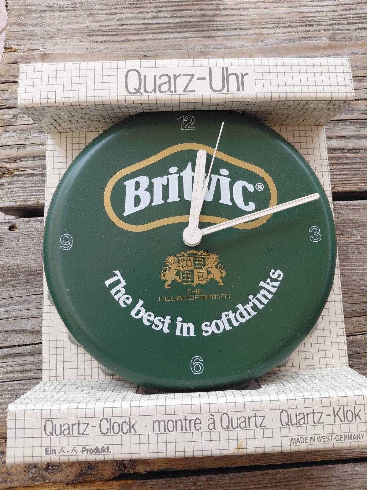 wand klok britvicp bouwjaar 1980, Verzamelen, Biermerken, Ophalen of Verzenden, Overige merken