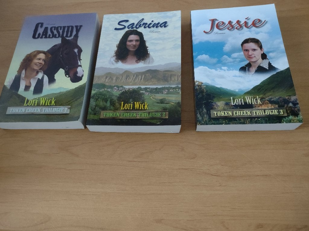Token Creek trilogie (compleet)- Lori Wick, Ophalen of Verzenden, Gelezen