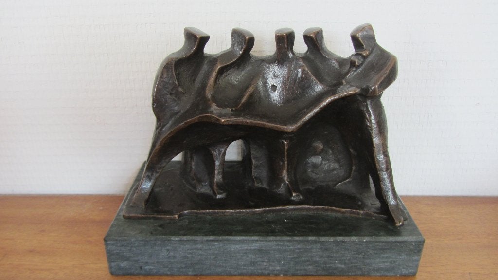 zwaar bronzen beeld - 5 kaartlezende mannen, Ophalen of Verzenden