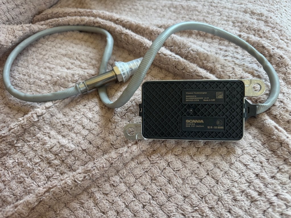 Scania NOx Sensor 3046184 Vitesco SNS CV1 UniVolt Nieuw, Ophalen of Verzenden, Nieuw, Scania, Uitlaatsystemen