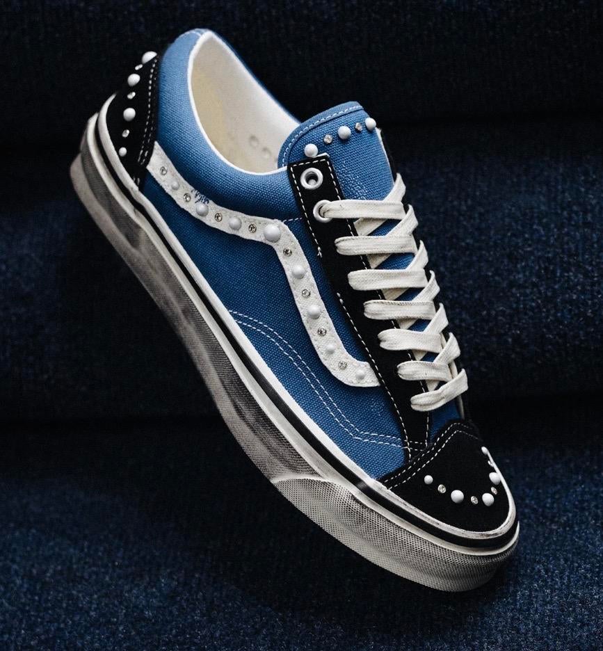 Vans LX Old Skool 36 Pearlized Pack Black Navy Maat 38,5, Kleding | Dames, Schoenen, Ophalen, Nieuw, Blauw, Sneakers of Gympen