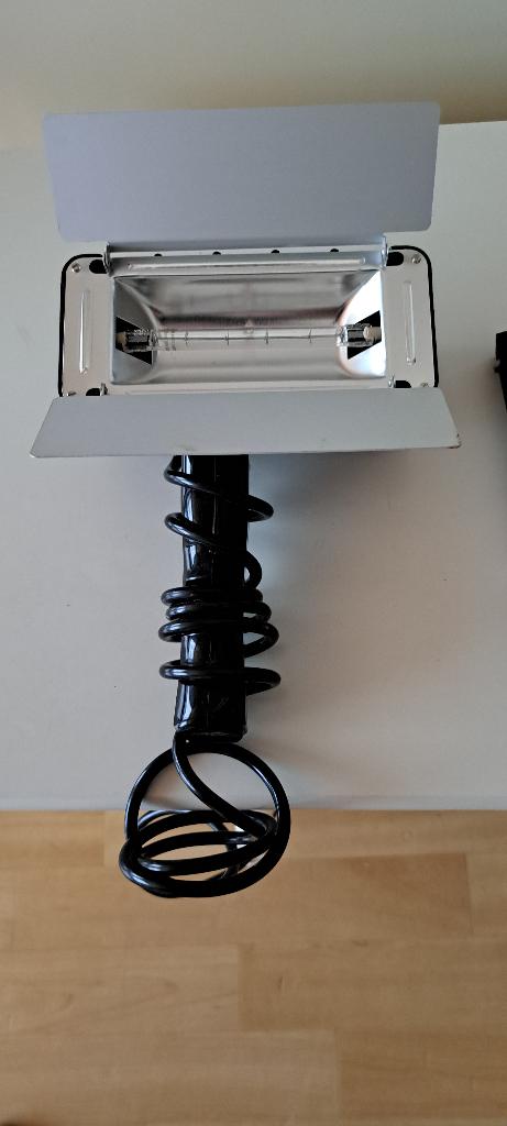 Vintage filmlamp Sabe halogeen, Ophalen of Verzenden, Zo goed als nieuw, Lamp of Flitsset