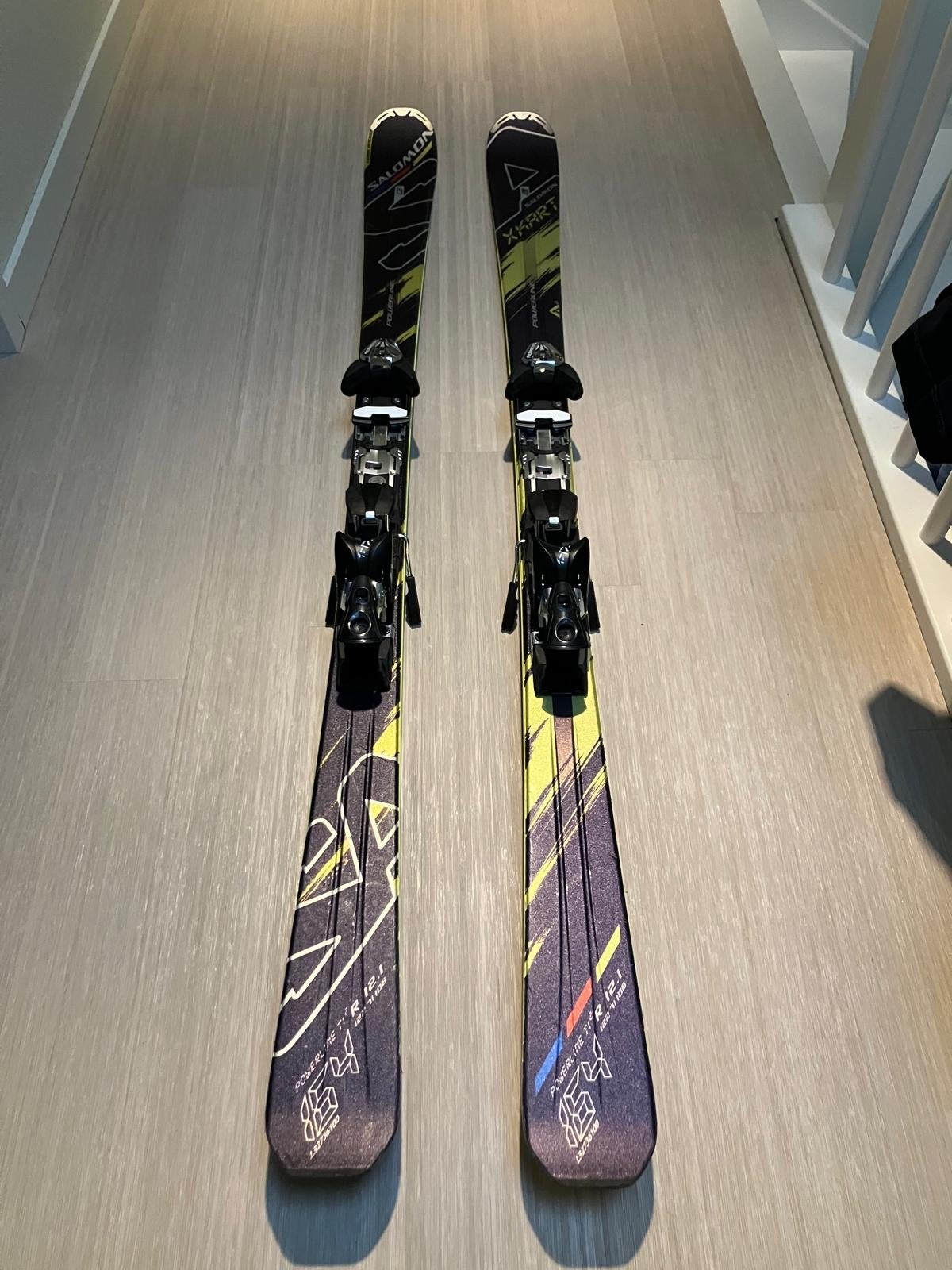 Salomon X-Kart ski's met stokken, Sport en Fitness, Ophalen, 140 tot 160 cm, Gebruikt, Salomon