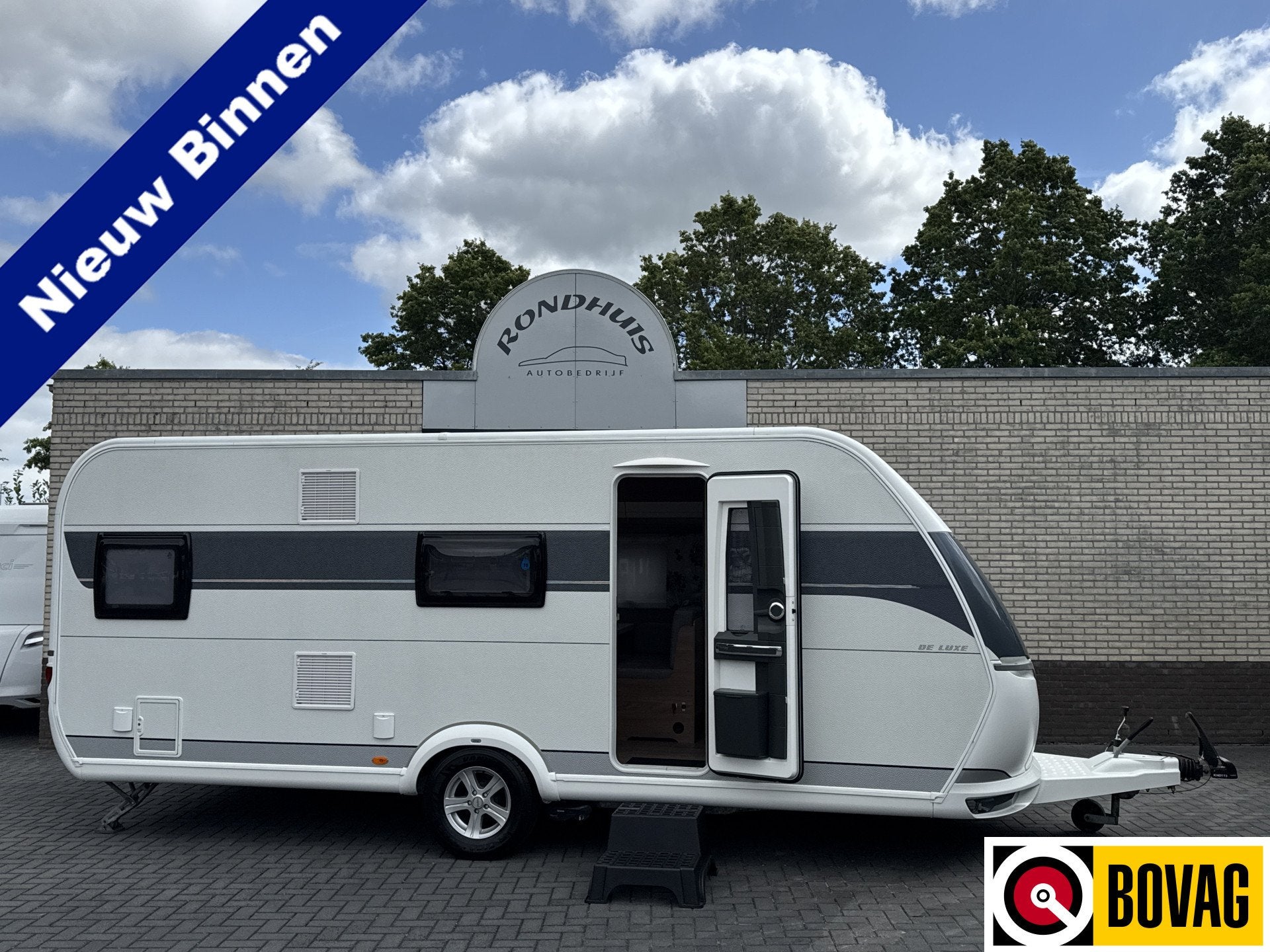 Hobby De Luxe 545 KMF met STAPELBED EN GARAGE *6 Slaapplaats, Caravans en Kamperen, Ringverwarming, Hobby, Overige typen, 7 tot 8 meter