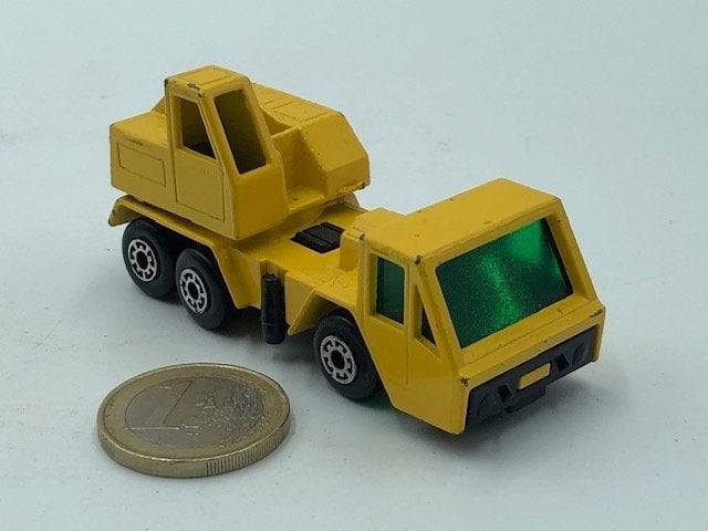 Crane Truck Geel, Matchbox SuperFast by Lesney, Ophalen of Verzenden, Gebruikt, Bus of Vrachtwagen