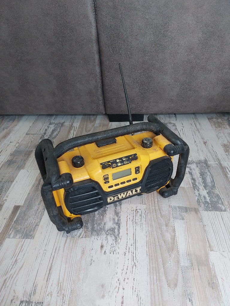 Bouwradio  De Walt, Ophalen, Zo goed als nieuw, Bouwradio