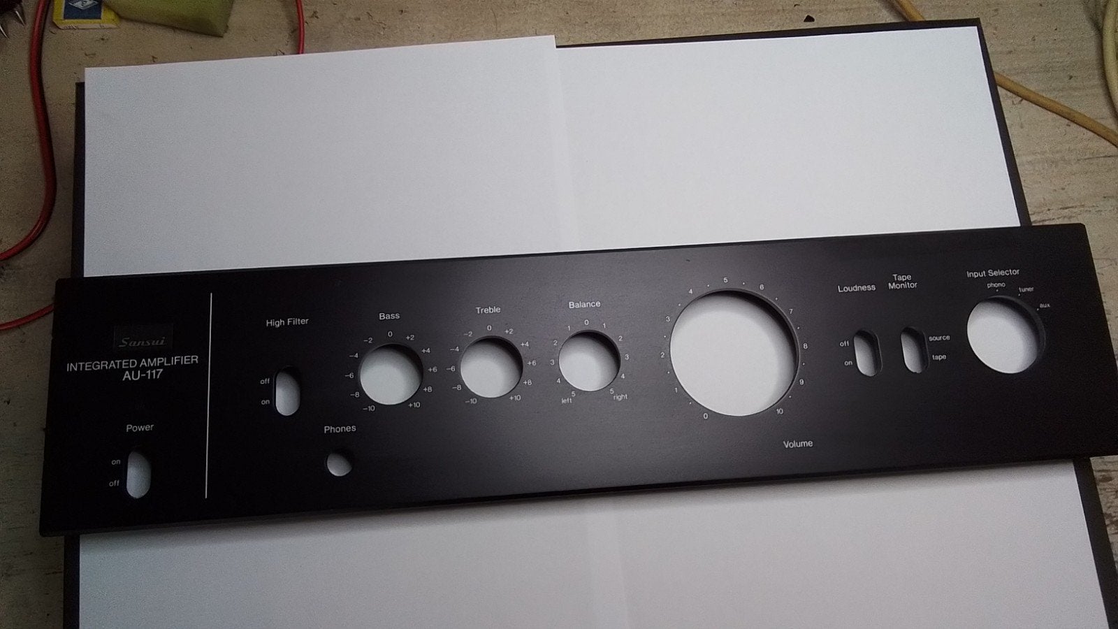 Sansui AU-117 onderdelen: voorfront, bodem en deksel, Ophalen