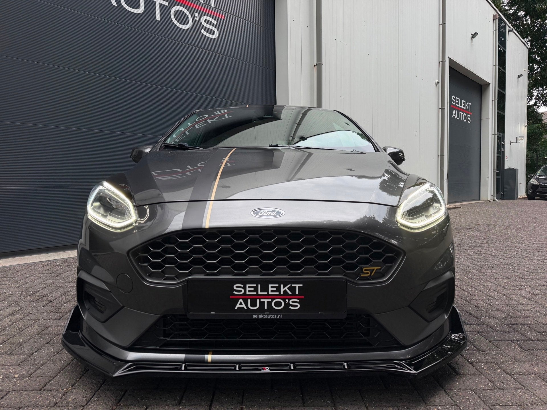 Ford Fiesta 1.5 EcoBoost ST-3 Performance 200 Pk Pano/Recaro, Auto's, Voorwielaandrijving, Gebruikt, Zwart, Origineel Nederlands