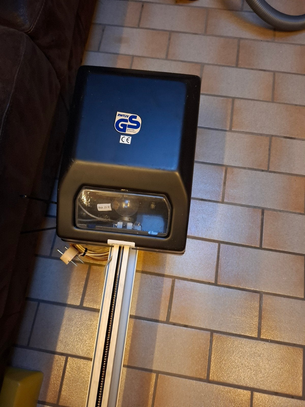 Elektrische garagedeuropener met afs .bediening en drukker, Ophalen, Gebruikt