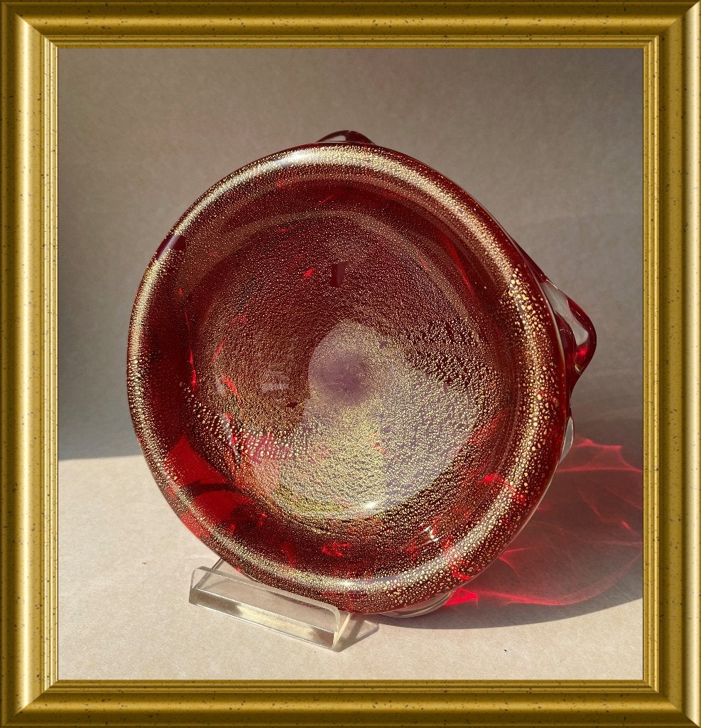 Vintage rood glazen schaaltje met ingesloten gouden snippers, Ophalen of Verzenden