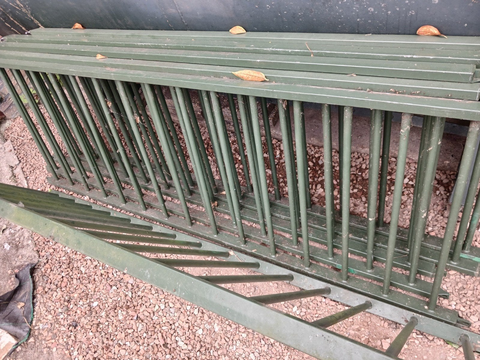 Ijzeren spijlen hekwerk groen, Tuin en Terras, Ophalen, Gebruikt, IJzer, Sierhekwerk