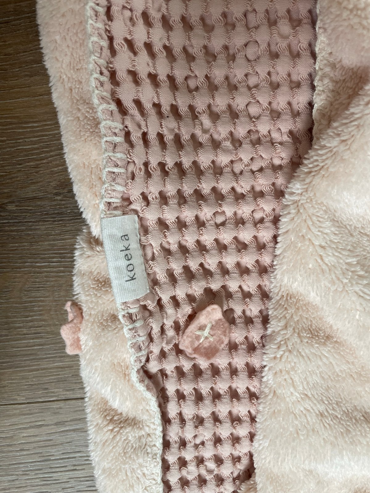 Koeka ledikant deken oud roze met gratis aankleedkussen, Gebruikt, Meisje, Ledikant, Ophalen of Verzenden