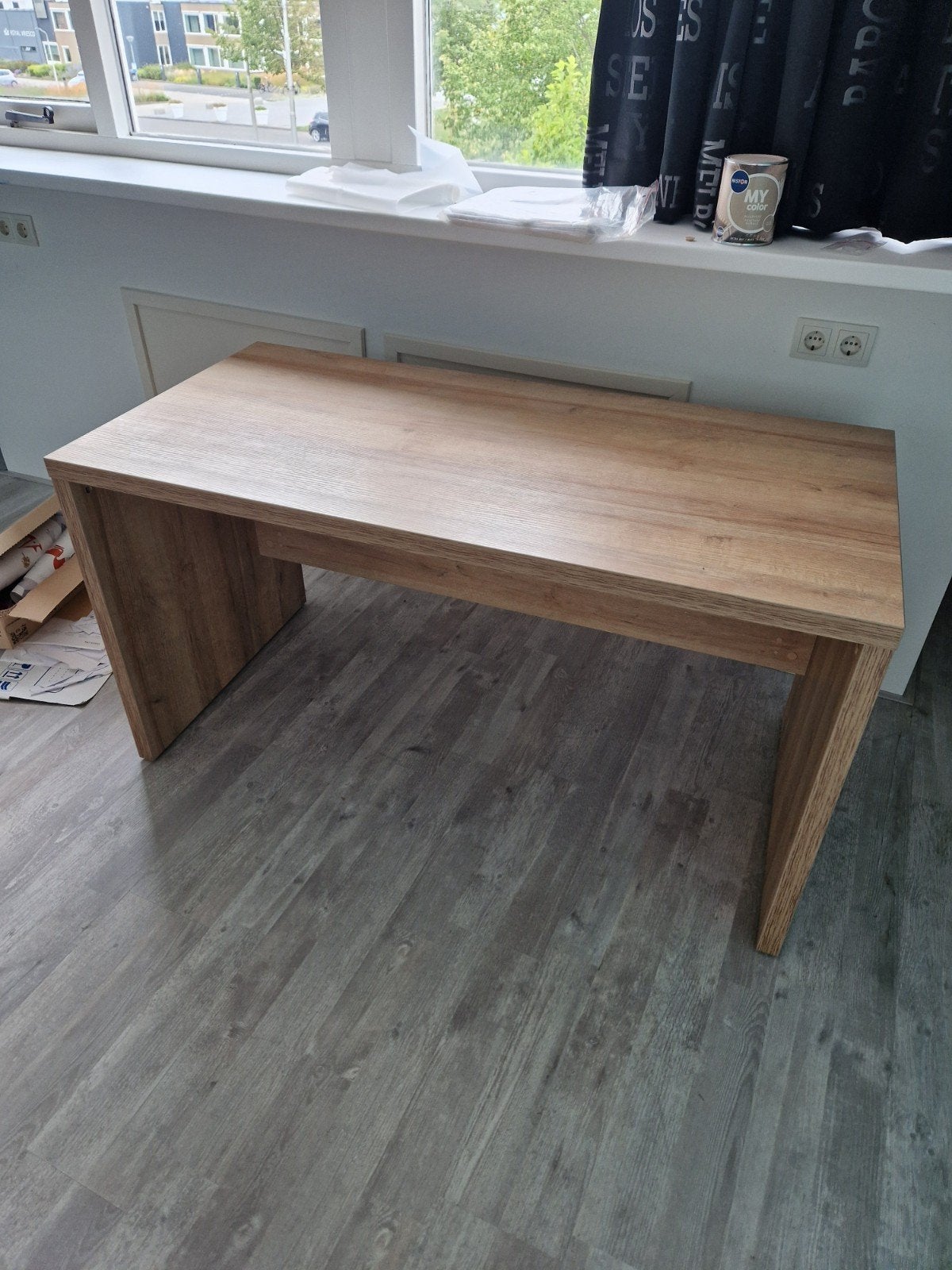 Ruim houten bureau - 210x90x60 cm, Huis en Inrichting, Ophalen, Zo goed als nieuw, Hout