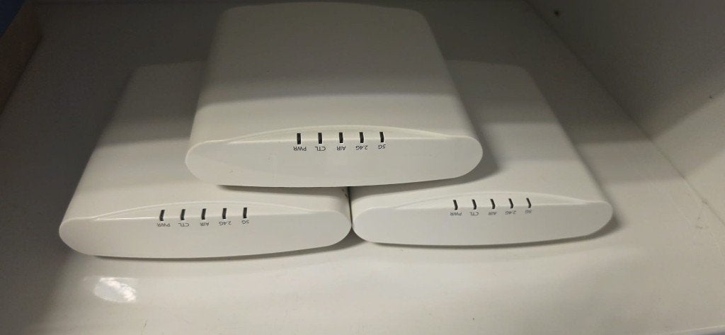 Ruckus R510 Unleashed Access Point (3 stuks), Computers en Software, Ophalen of Verzenden, Zo goed als nieuw, Ruckus