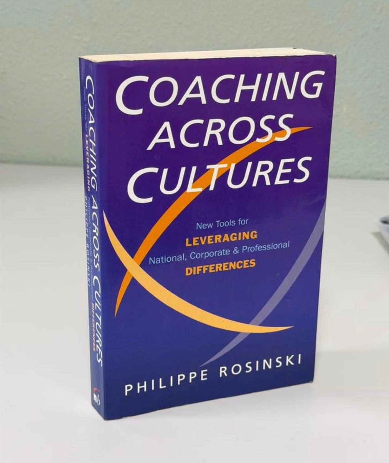 Coaching Across Cultures – Philippe Rosinski management boek, Boeken, Ophalen of Verzenden, Zo goed als nieuw, Management