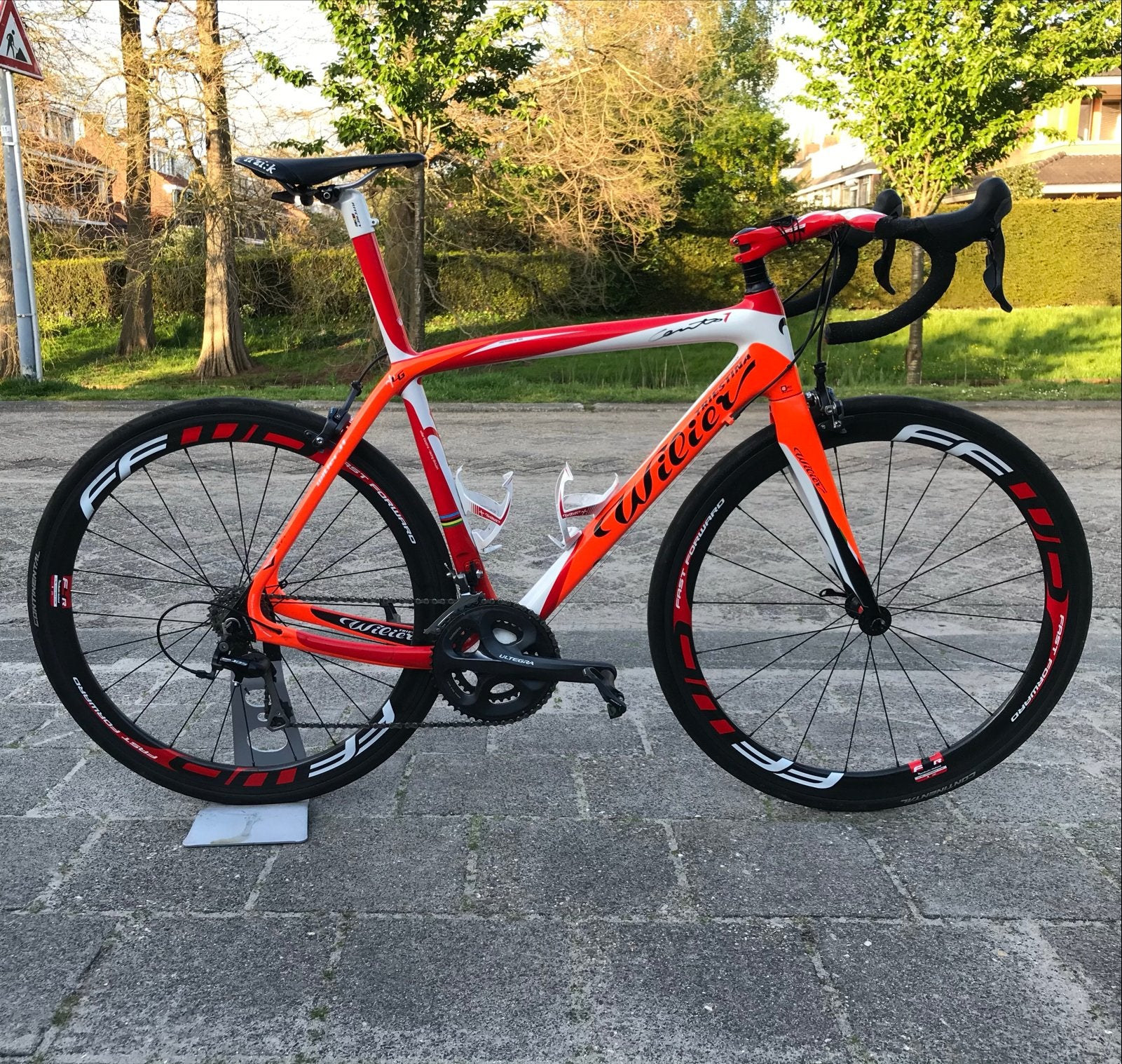 Wilier carbon racefiets - Cento 1, 28 inch, Carbon, 10 tot 15 versnellingen, Zo goed als nieuw