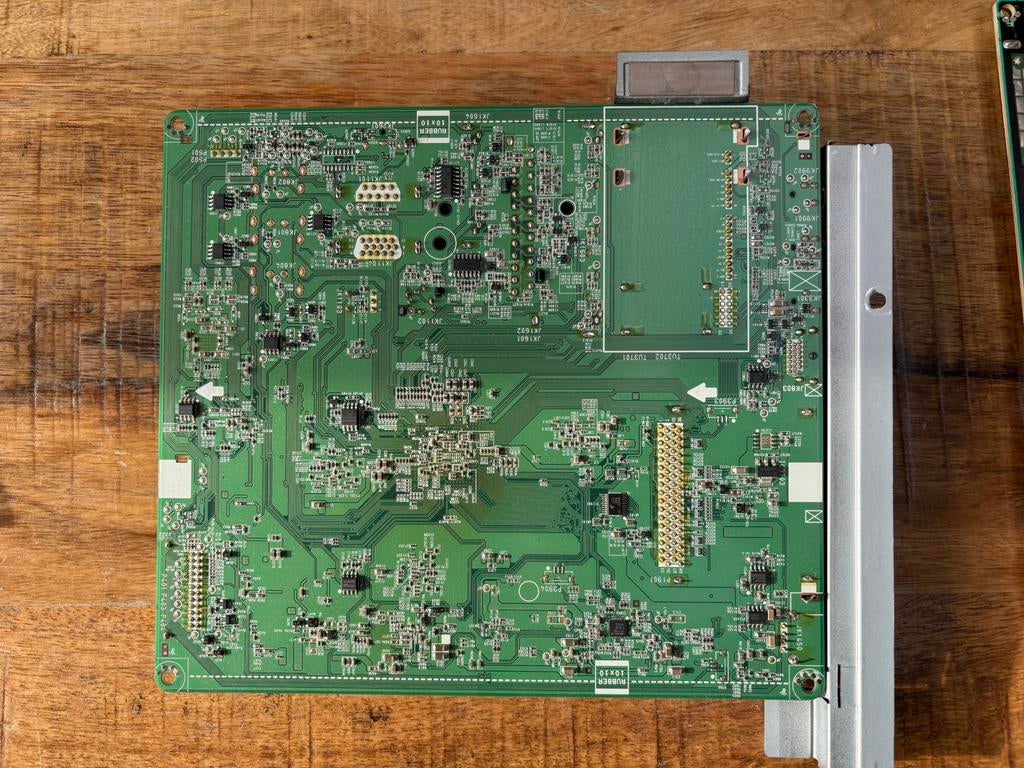 LG moederbord van een 42LE5300, 50 Hz, Ophalen of Verzenden, Zo goed als nieuw, 100 cm of meer
