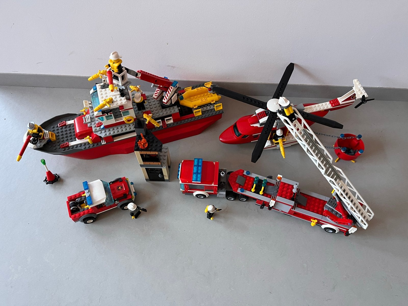 LEGO City Brandweer Collectie (60106, 60112, 7206, 7207), Kinderen en Baby's, Ophalen of Verzenden, Gebruikt, Lego