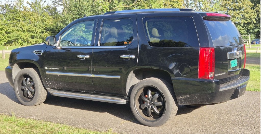 Cadillac Escalade  2007-2014 voor demontage, Gebruikt, Info@gm.com, Amerikaanse onderdelen, Ophalen of Verzenden