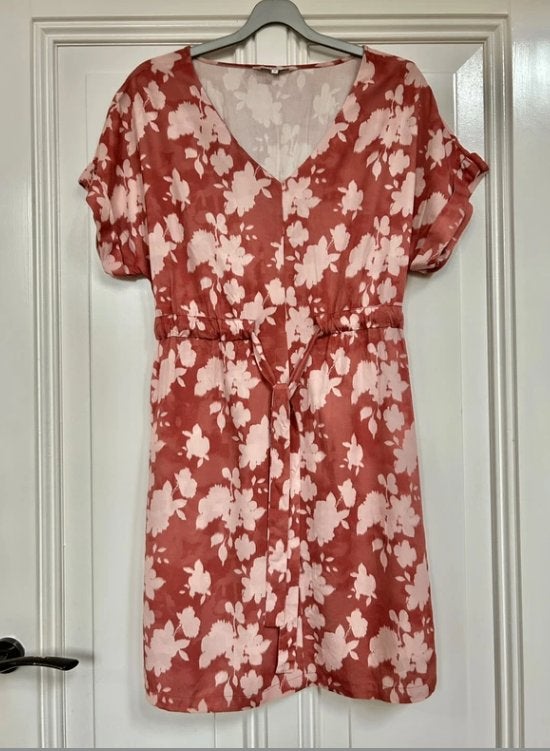 Yaya jurkje terra-coraal viscose maat 38, Kleding | Dames, Jurken, Maat 38/40 (M), Ophalen of Verzenden, Zo goed als nieuw, Knielengte