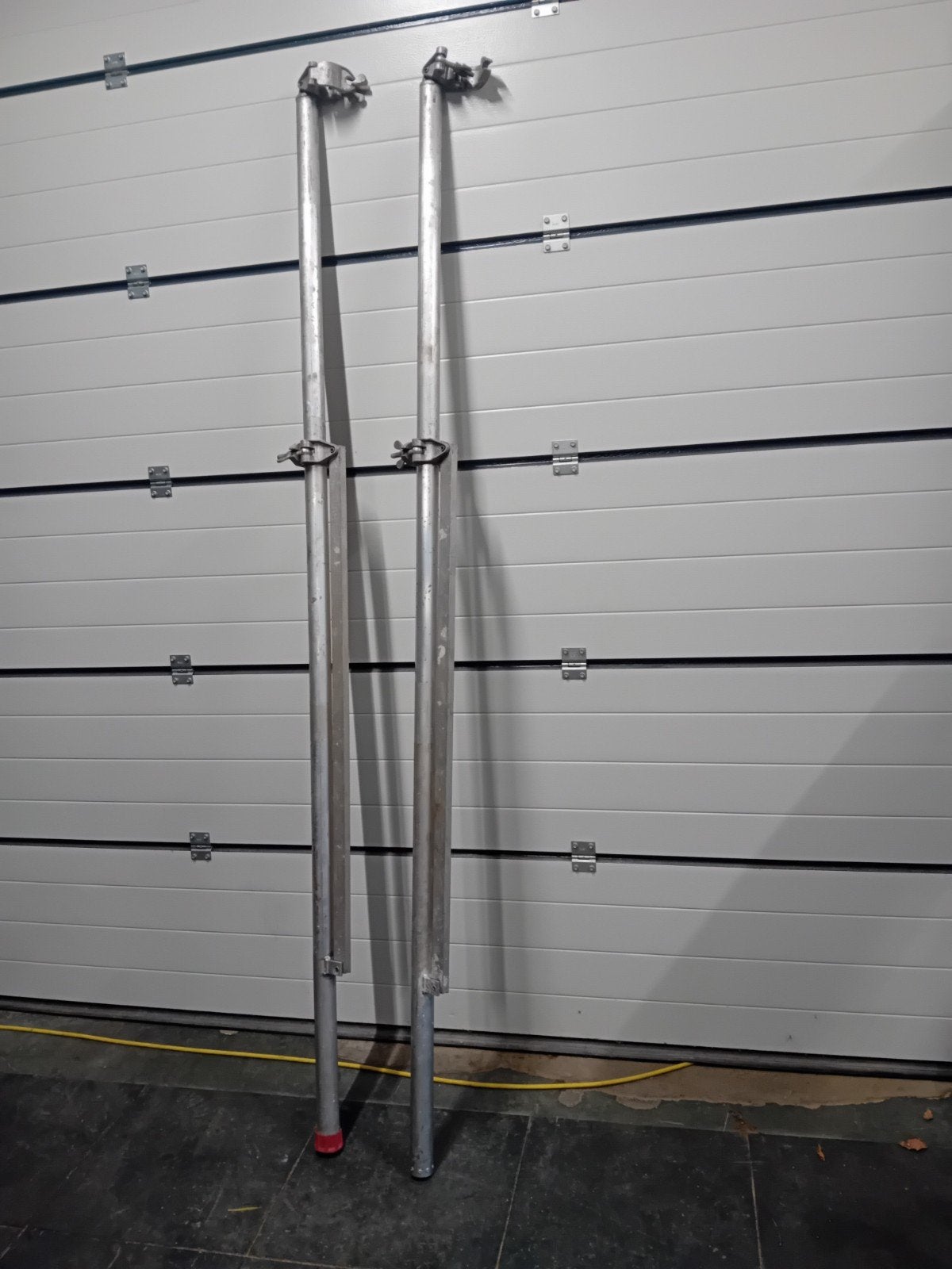 Altrex stabilisatoren uitzetpoten Gebruikt, Doe-het-zelf en Verbouw, Ophalen, Gebruikt, Rolsteiger of Kamersteiger, 2 tot 5 meter