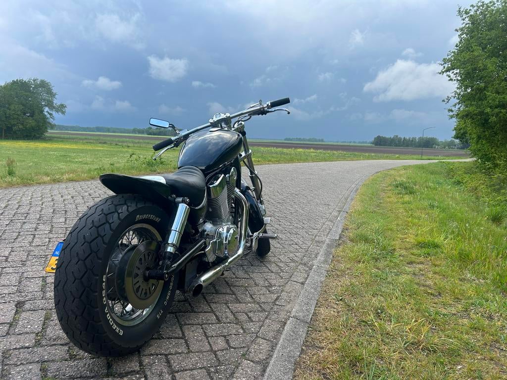 Suzuki Intruder VS 1400 1993 - Krachtige Chopper, Ophalen